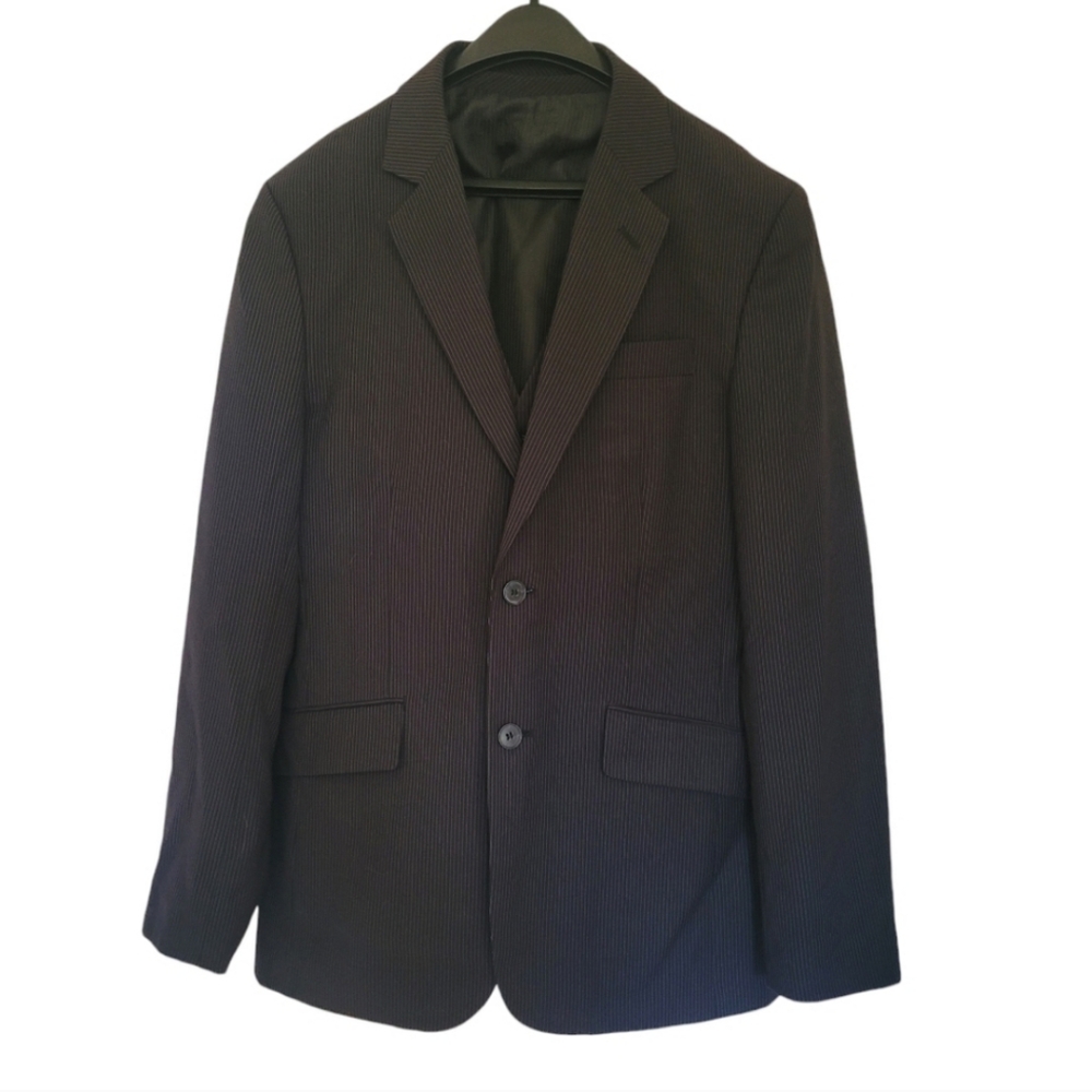 Le Chateau Black & White Pin Stripe Suit Jacket and Waistcoat/Vest, Size 40R